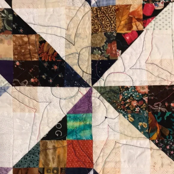 Mini quilt 24”x24” for table or wall. Handmade & high quality blue & multicolor - Picture 2 of 8